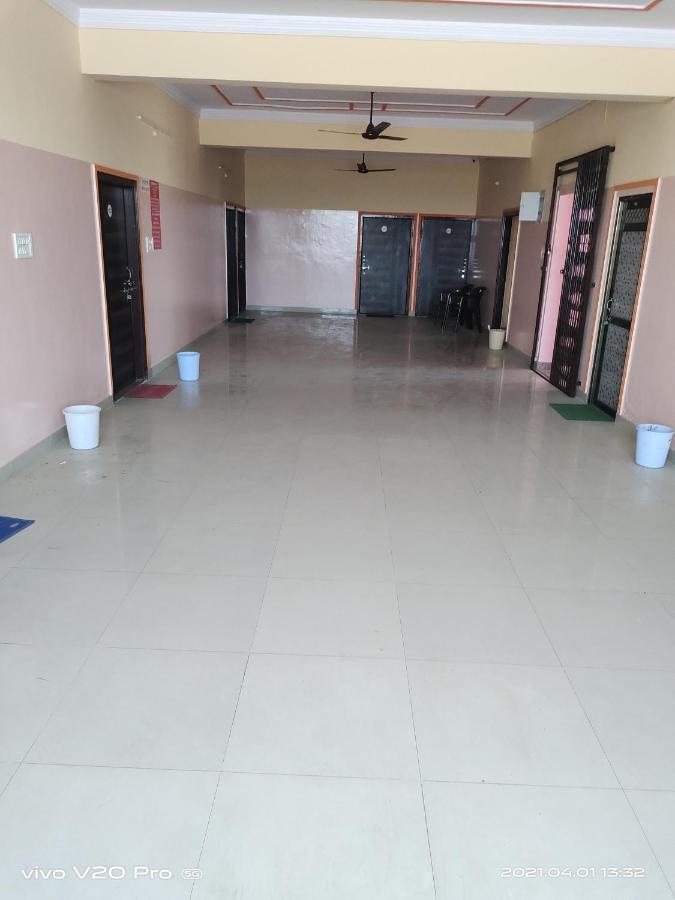 Hotel Purnima Palace Fatehpur  Luaran gambar